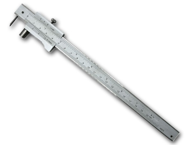 Anreißmessschieber von MMO mit Rolle.