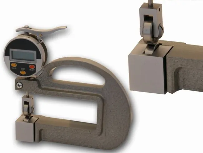 digitales Dickenmessgerät mit Rollenmessflächen