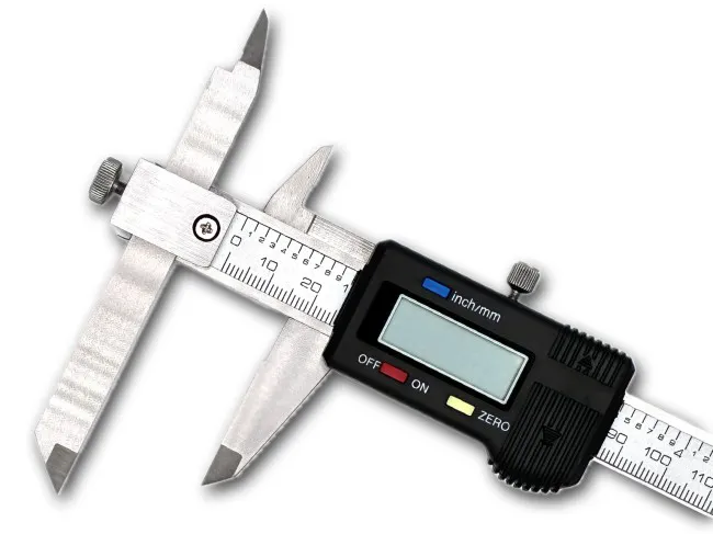 Messschieber mit verstellbarem Schenkel vertikal un ddigital.