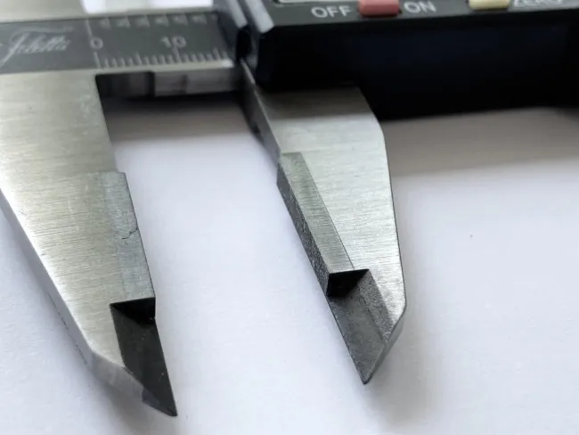 Digital Messschieber mit Hartmetallmessflächen 200mm,